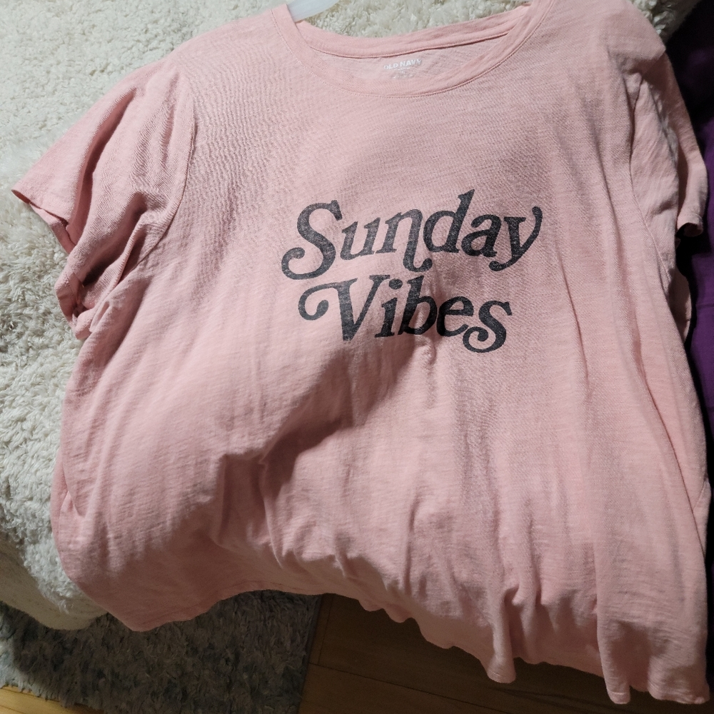 Sunday vibes t-shirt